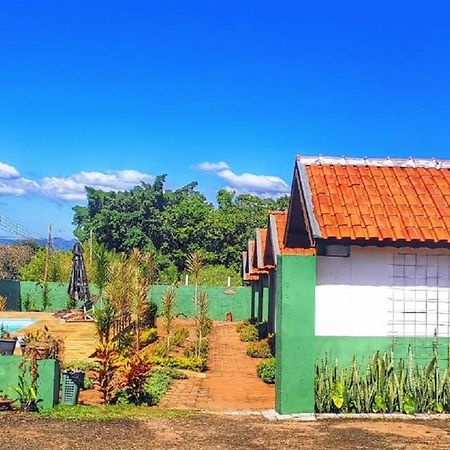 Pousada Recanto Das Maritacas Brotas Exterior photo