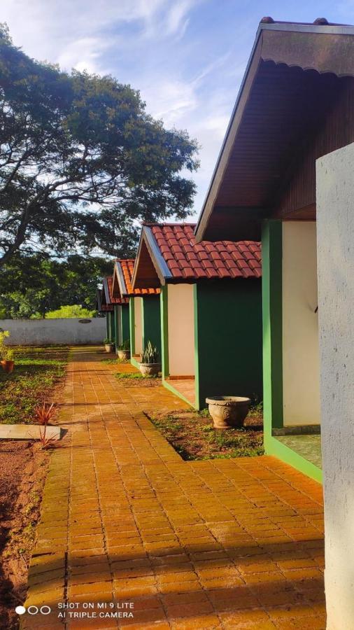 Pousada Recanto Das Maritacas Brotas Exterior photo