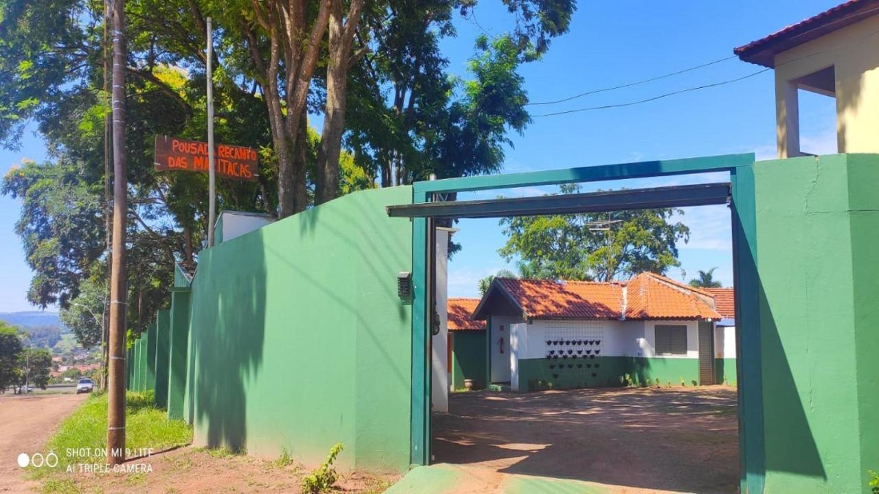 Pousada Recanto Das Maritacas Brotas Exterior photo